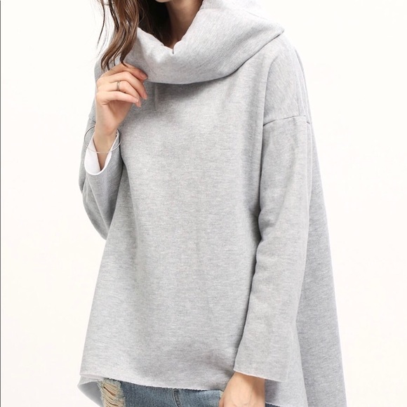 Light Gray Crowl Neck Sweater - Picture 3 of 4